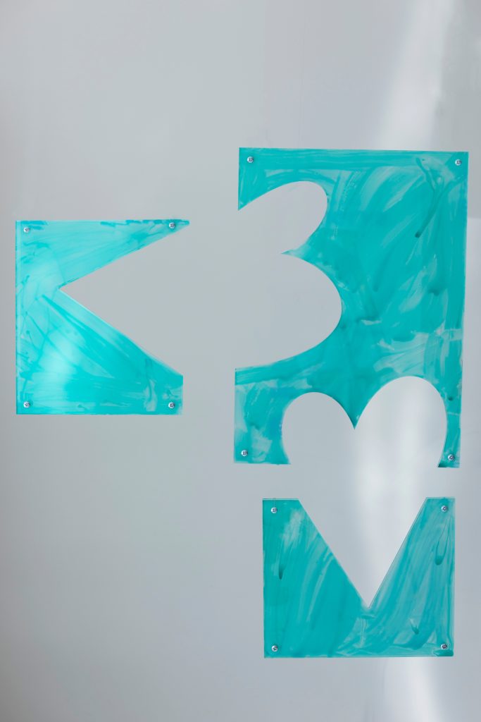 Artwork painting acrylic oilpaint on plexiglas 
